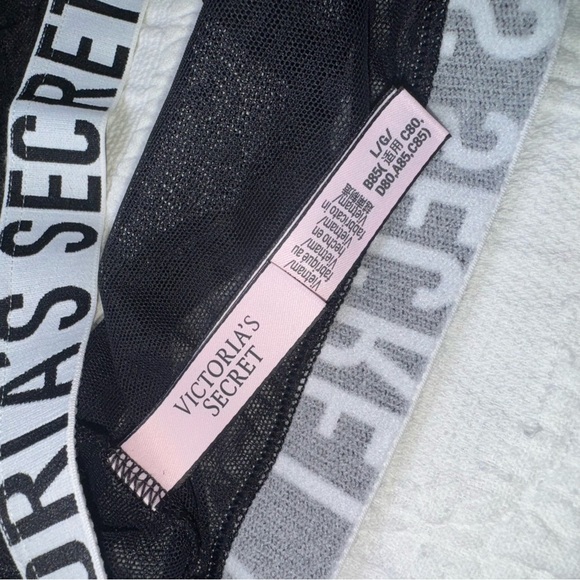 Victoria's Secret Logo Heart Mesh Unlined Bralette Adjustable Strap Large Bra - Picture 7 of 8